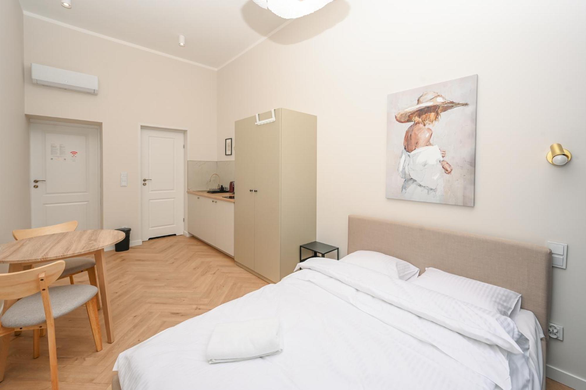 Rentplanet - Studio Plac Matejki Krasków Eksteriør bilde